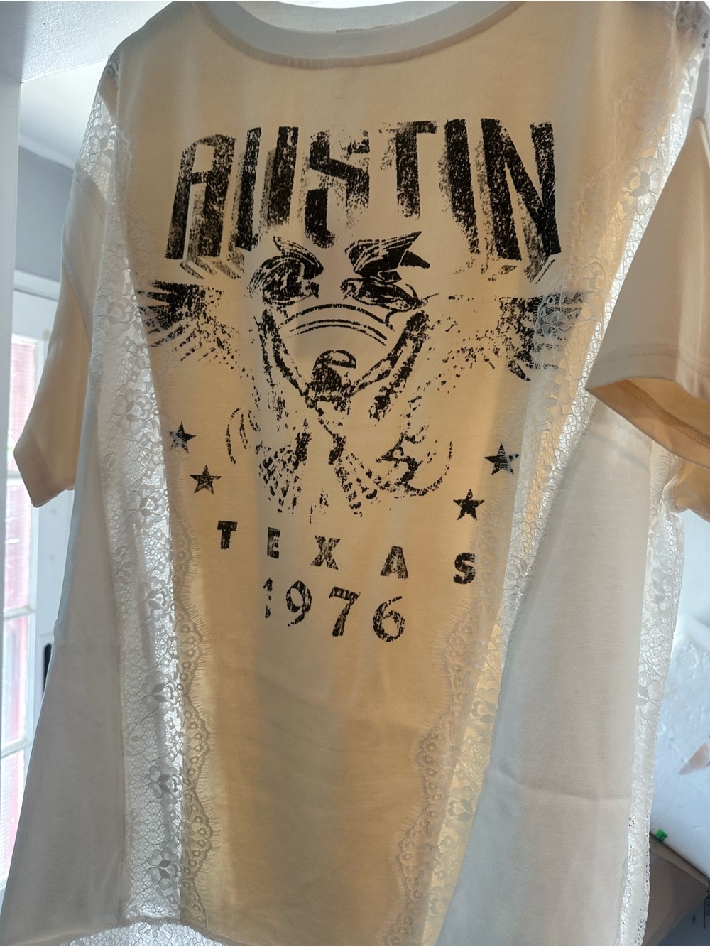 Austin Graphic Lace-Trim Short Sleeve Tee - White
